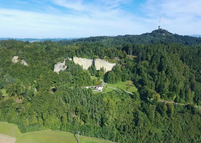 Private High Above Bern-steibruch *